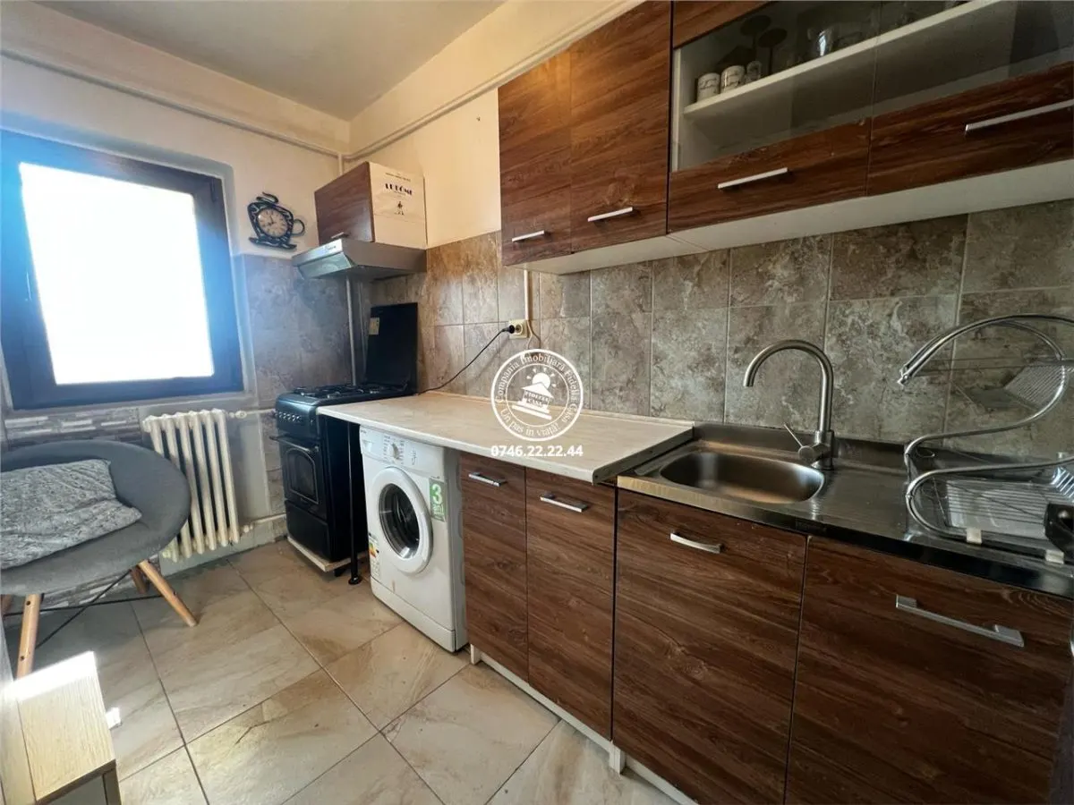 Apartament 1 camera  de vanzare  Canta, - foto 5