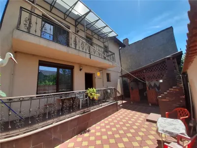 Vanzare casa zona Centrala - foto 2