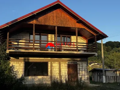 Casa de vanzare în Poiana Varbilau,  – teren 1921 mp - foto 2