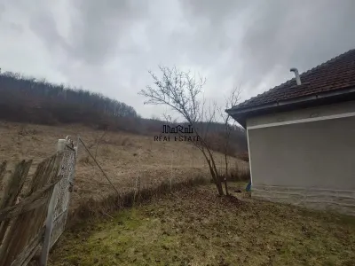 1.3 haTeren si  Casa Luncoiu de Jos - foto 16