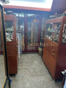 Spatiu comercial central de vanzare/de inchiriat - foto 6