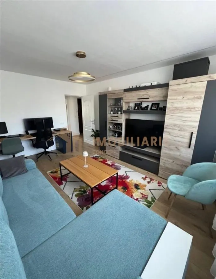 Apartament 4 camere - zona Republicii - foto 2