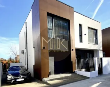 VIla lux 5 camere & Piscina I Pipera-Iancu Nicolae I Mobilata&utilata - Bucuresti