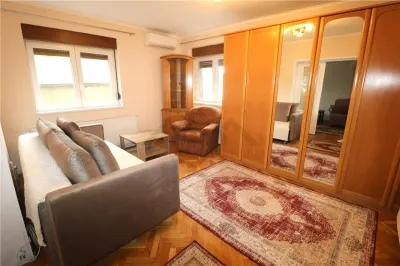Apartament 2 camere, centrala proprie,  zona Piata Marasti - foto 2