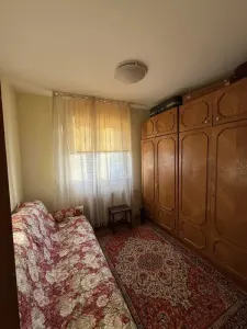Apartament 3 camere etaj intermediar zona Astra- Carpatilor - foto 3
