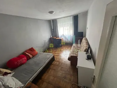 Apartament cu 2 camere etajul 1  Zona Tractorul - Brasov