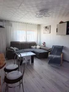 Apartament 3 camere, 79mp, zona Astra - Brasov