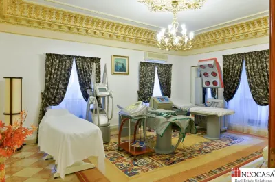IMOBIL CU ARHITECTURA SUPERBA, UTILAT PENTRU CLINICA MEDICALA! - foto 11