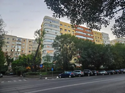 Vanzare apartament 3 camere superb | Calea Vacaresti | metrou Timpuri Noi | bloc 1986 reabilitat | stradal | 2 bai | renovat | amenajat | - foto 11