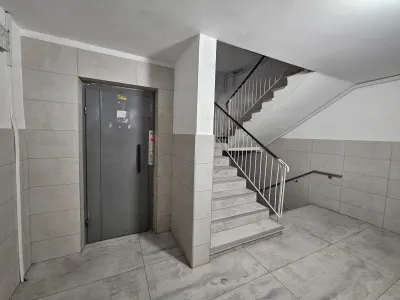 Vanzare apartament 3 camere superb | Calea Vacaresti | metrou Timpuri Noi | bloc 1986 reabilitat | stradal | 2 bai | renovat | amenajat | - foto 19