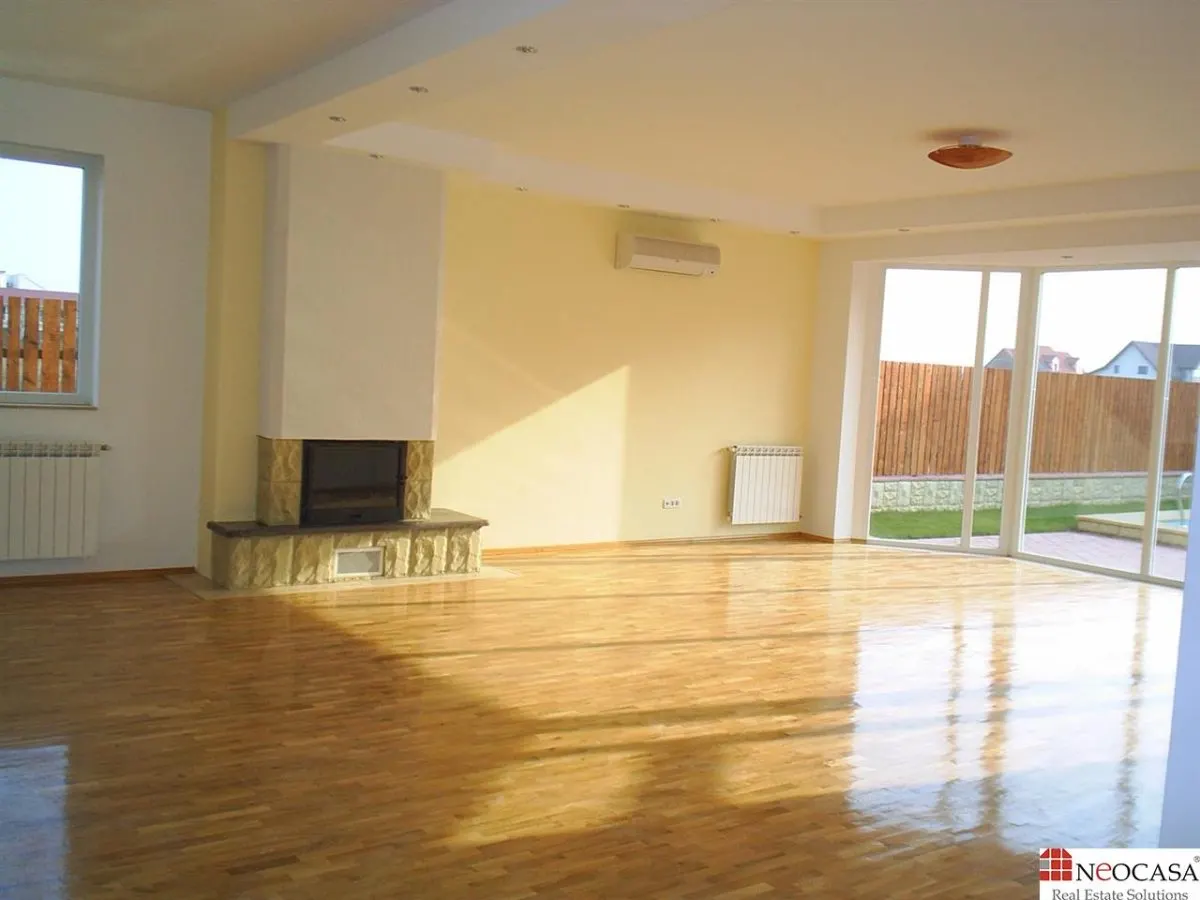 VILA EXTRAORDINARA, 6 CAMERE LUMINOASE, PISCINA, CURTE FOARTE FRUMOASA! - foto 4