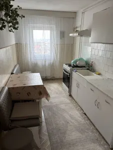 Apartament 3 camere decomandat, 2 bai, zona Gemenii - foto 2