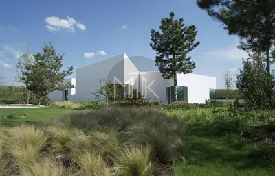 Vila cu design MINIMALIST | Premiata 2020 | Gated Community | COMISION 0% - Balotesti
