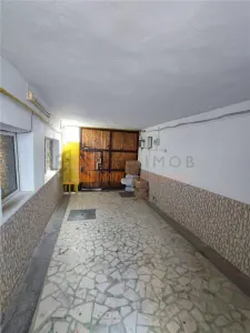 Casa tip parter + mansarda in zona Centru - foto 21