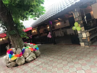 Super Vila ,  perfecta  pentru o Pensiune/ Hotel cu Restaurant - Rasnov