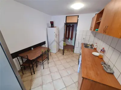 Apartament 3 camere Racadau - foto 2