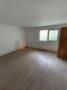 Spatiu comercial zona Garii - foto 3