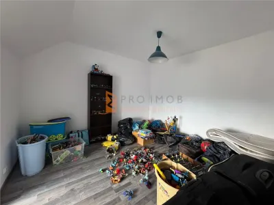 Casa tip S+P+1E+M in zona Gura Calnaului - foto 9