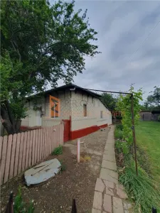 EXCLUSIVITATE! Casa + teren zona Beilic, com. Sageata - Sageata