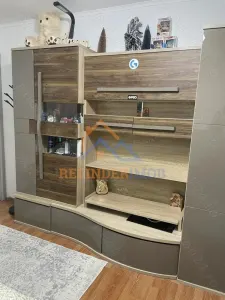 Apartament de vanzare cu 2 camere, zona Titan - foto 3