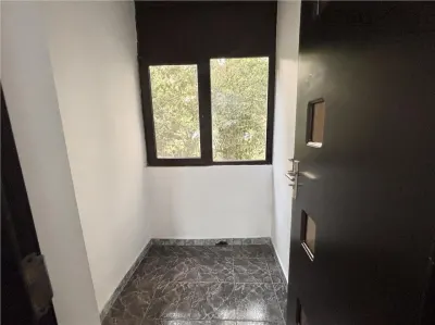 Garsoniera/spatiu comercial de vanzare parter | Sec 2 Pantelimon - foto 7