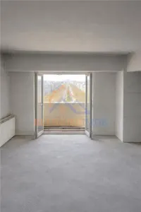 Penthouse Unirii – Rond Alba Iulia  Vedere panoramică 67 mp  3 balcoane - foto 3