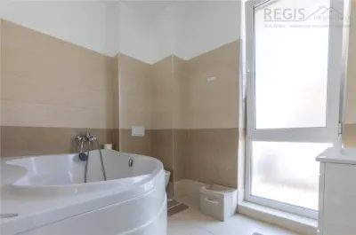 Casa 2020 + 500 mp curte de inchiriat | Brasov - foto 23