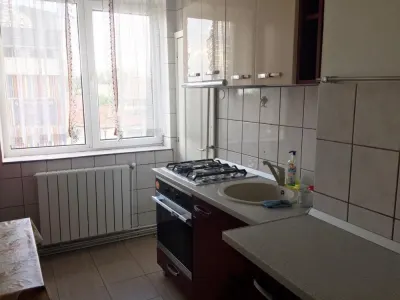 Apartament 2 camere decomandat Centrul Civic - foto 4
