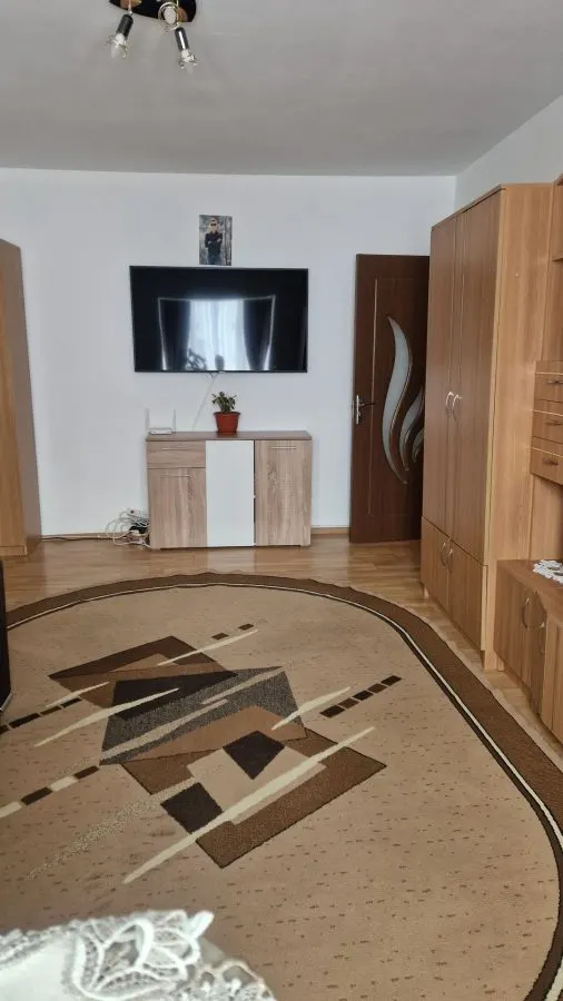Apartament 2 camere Tractorul - foto 5