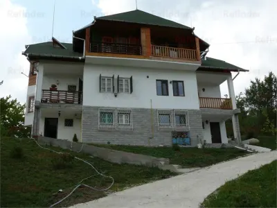 Vanzare vila Valenii de Munte - Drajna de Sus, judet Prahova - Valenii de Munte
