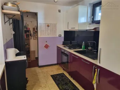 Casa moderna de patru camere zona Ghimbav - foto 14
