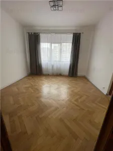 apartament 3 camere Piata Muncii, la 1 minut de gura de metrou, 90mp utili ,etaj 5/8, vedere spate, centrala proprie, lift, amenajat. - foto 24
