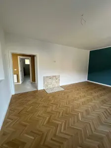 Apartament 3 camere decomandat central - Brasov