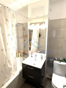 Apartament de vanzare cu 2 camere, zona Vitan - foto 10