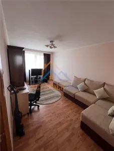 Apartament de vanzare cu 3 camere, zona Fizicienilor - Bucuresti
