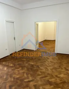 Vanzare apartament 3 camere - Blvd. Mihail Kogalniceanu - foto 2