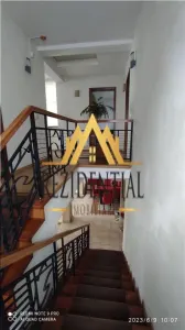 CASA CU ETAJ - LEBADA - foto 2