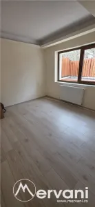 Apartament 2 camere, parter, de vanzare in Busteni - foto 2