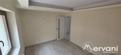 Apartament 2 camere, parter, de vanzare in Busteni - foto 3