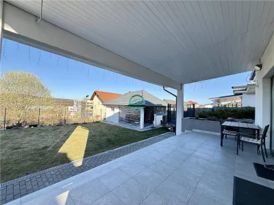 Casa cu 4 camere de vanzare, 120 mp utili si 550 mp teren in Corunca - foto 4