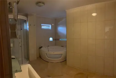 Hotel de vanzare in inima Branului - foto 8