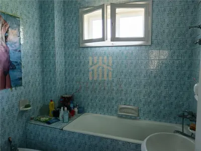 DE VANZARE VILA, CENTRAL, BRLAD - foto 16