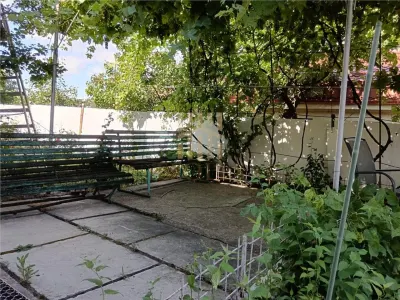 DE VANZARE VILA, CENTRAL, BRLAD - foto 21
