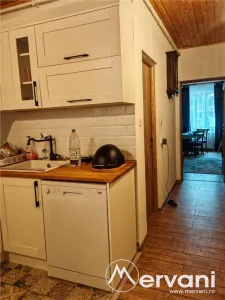 Apartament cu 4 camere de vanzare in Busteni - foto 9