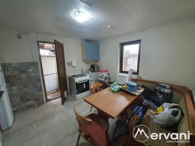 Casa rezidenta / sediu firma Ploiesti - foto 13