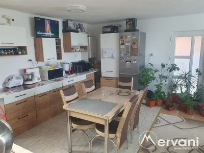 Casa Seciu cu posibilitatea preluare afacere (optional) - foto 6