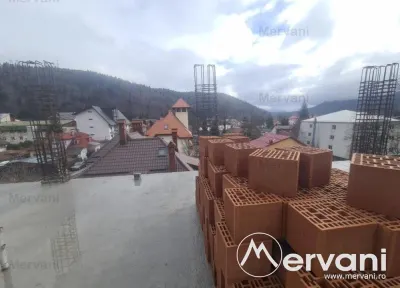 Apartament cu 2 camere de vanzare in Busteni - foto 4