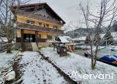 Spatiu Turistic de vanzare in Predeal (zona Malul Ursului) - Predeal