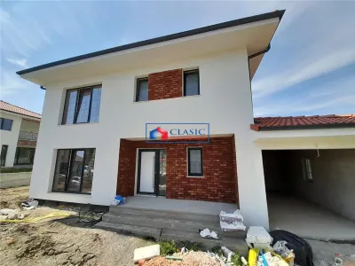 Vanzare casa individuala Chinteni zona Bisericilor Centru, aproximativ 7 Km Auchan Iris - Cluj-Napoca