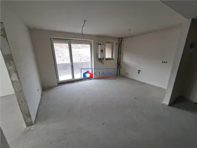 Vanzare apartament 2 camere zona Sesul de Sus, Floresti - foto 6